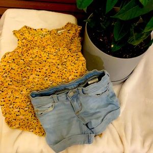 Yellow garden flower top with Jean shorts
